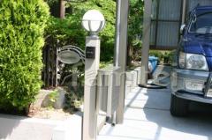 機能門柱:ファンクションポール