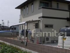 ベランダ物干し TOEXサンクテラス屋根(スピーネ)1F 境界フェンス