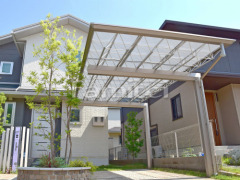 カーポート 雨除け屋根 タイルデッキ