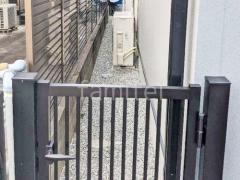 犬走り 防犯砂利敷き バラス砕石 防草シート加工
