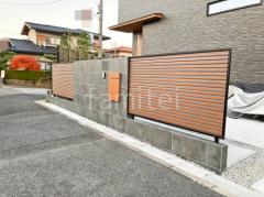 新築シンプル オープン外構