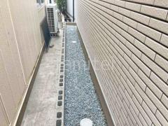 犬走り 防犯砂利敷き バラス砕石