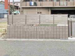 新築シンプル クローズ外構