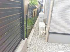 犬走り 防犯砂利敷き バラス砕石 防草シート加工