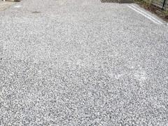 防犯砂利敷き バラス砕石 防草シート加工